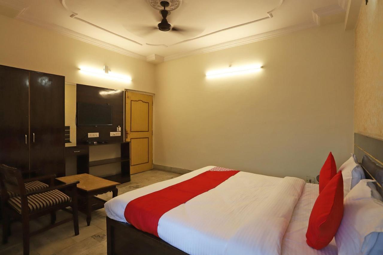 Oyo Flagship 76697 Hotel Park Awadh Lucknow Dış mekan fotoğraf