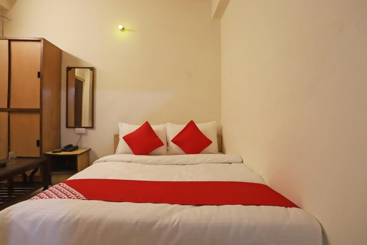 Oyo Flagship 76697 Hotel Park Awadh Lucknow Dış mekan fotoğraf
