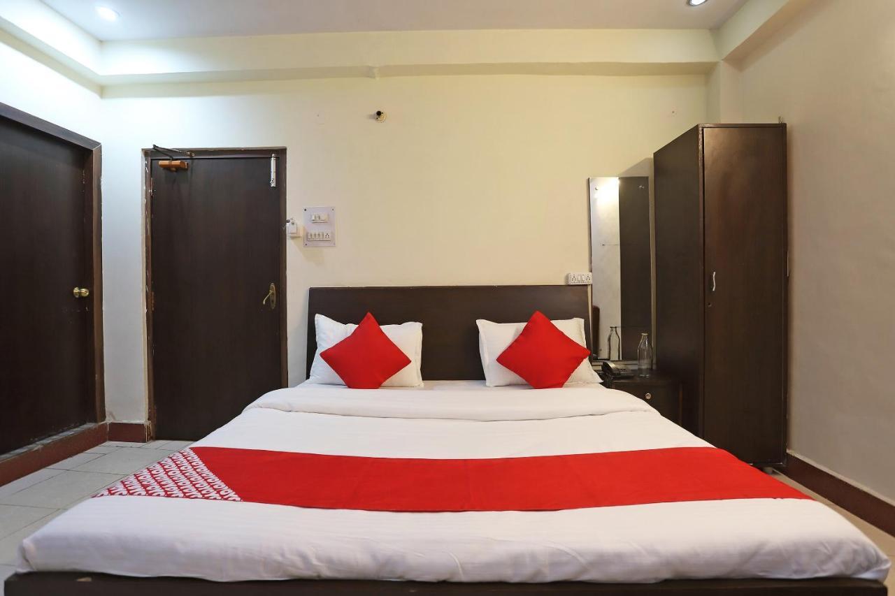Oyo Flagship 76697 Hotel Park Awadh Lucknow Dış mekan fotoğraf