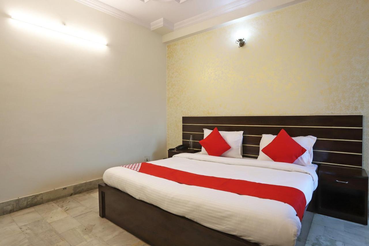 Oyo Flagship 76697 Hotel Park Awadh Lucknow Dış mekan fotoğraf