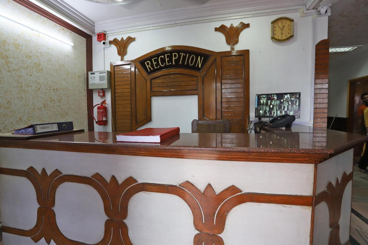 Oyo Flagship 76697 Hotel Park Awadh Lucknow Dış mekan fotoğraf